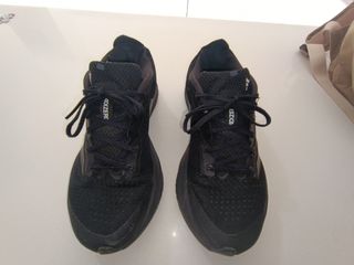 Zapatillas deportivas Adidas negras