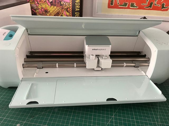 Cricut Explore 3 + Mini Heat Press