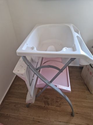 Bañera y cambiador Brevi plegable