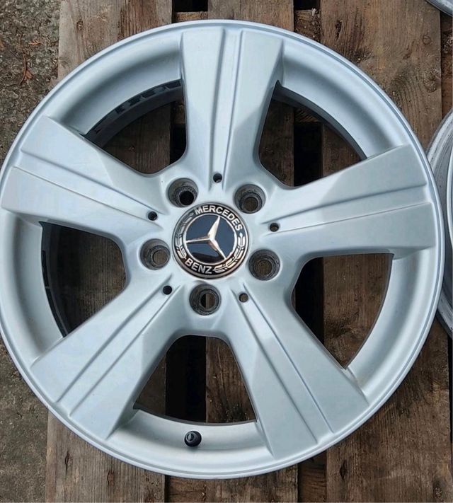 Llantas ORIGINALES Mercedes 5-112 en 16”
