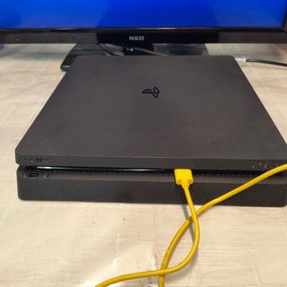 Sony PS4 Nera perfettamente funzionante aggiornata