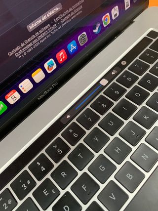 MacBook Pro 16 2019 i7 16GB RAM Plata 500 GB ROM