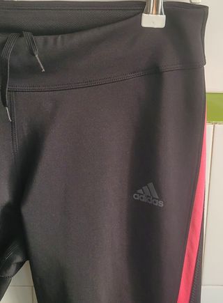 Mallas deportivas Adidas negras con rayas rosa