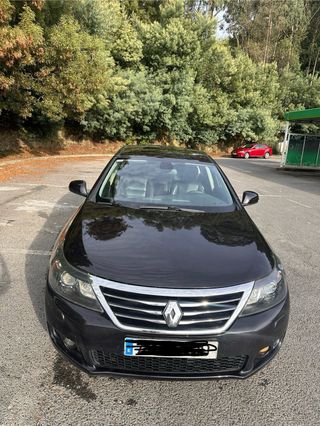 Renault Latitude 2011