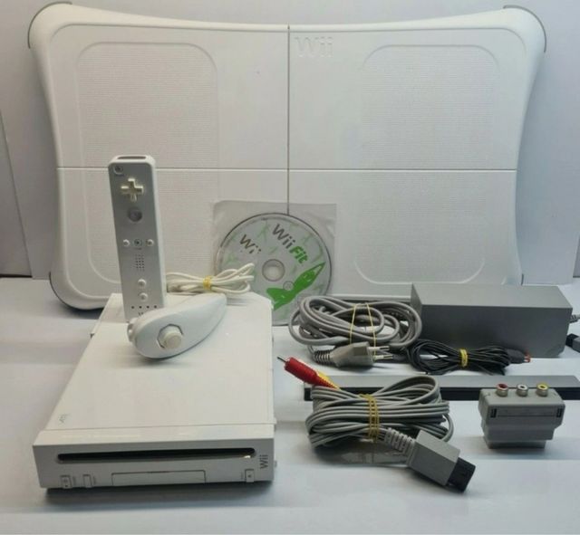 Nintendo Wii Bianco con Wii Fit