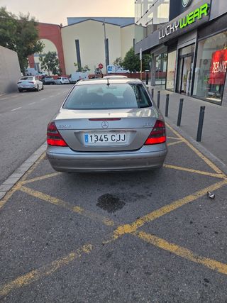 Mercedes-Benz Clase E 2004