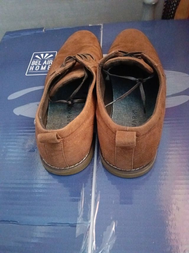 Zapatos de ante para hombre color marrón