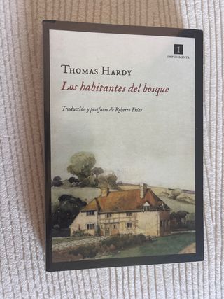 Los habitantes del bosque (Impedimenta) (Spanis...
