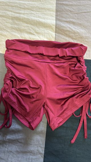 Ropa deportiva de alta calidad 5€por malla