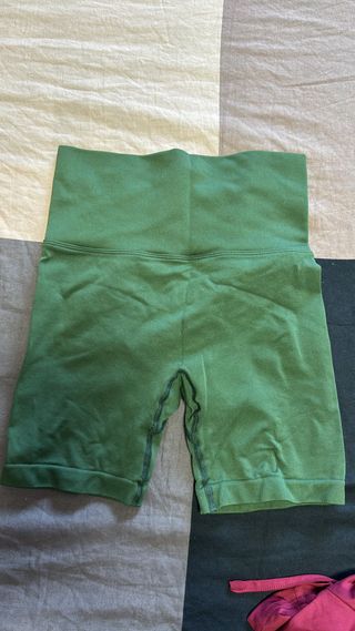 Ropa deportiva de alta calidad 5€por malla