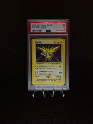 Carta Pokémon Zapdos Holo 1999 PSA 5