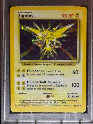 Carta Pokémon Zapdos Holo 1999 PSA 5