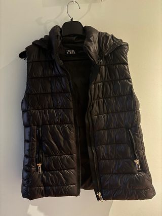Chaleco plumífero Zara  negro
