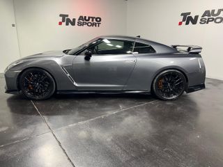 NISSAN GT-R 3.8G V6 Black Edition