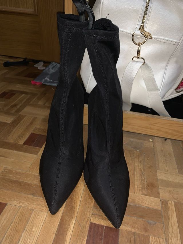 Stivaletti neri da donna