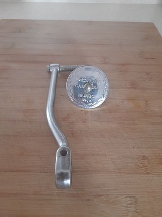 Tapón gasolina y pedal Derbi Antorcha