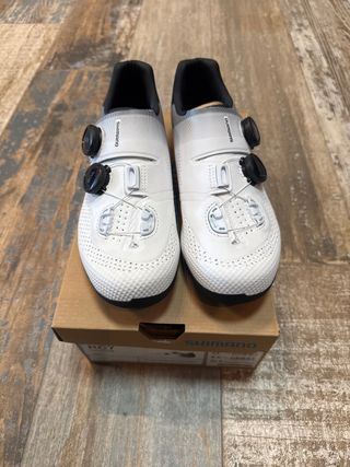 Zapatillas Ciclismo Shimano RC7 Blancas
