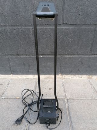 Lámpara de escritorio Fase Impala Mini