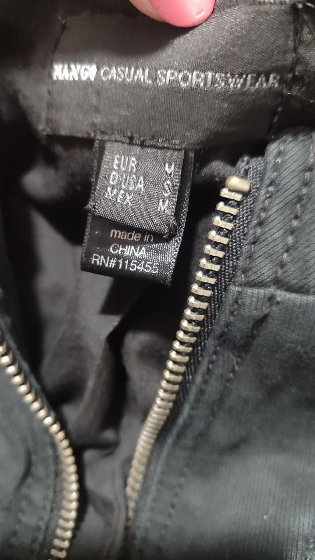 Chaqueta Negra Mujer i chaqueta vaquera.