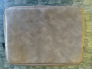 Custodia per MacBook Pro 14 elegante e resistente