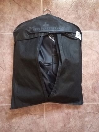 Traje de niño negro de raso 2-3 años