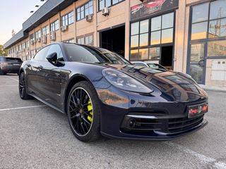 Porsche Panamera 4 E-Hybrid 2019