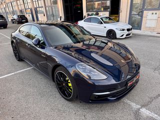 Porsche Panamera 4 E-Hybrid 2019