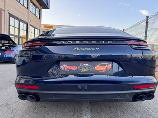 Porsche Panamera 4 E-Hybrid 2019
