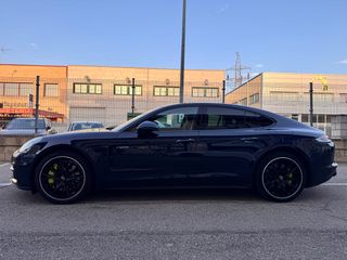 Porsche Panamera 4 E-Hybrid 2019