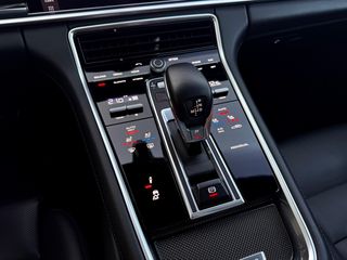 Porsche Panamera 4 E-Hybrid 2019