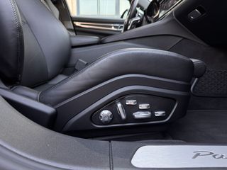 Porsche Panamera 4 E-Hybrid 2019