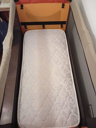 Cuna de viaje plegable