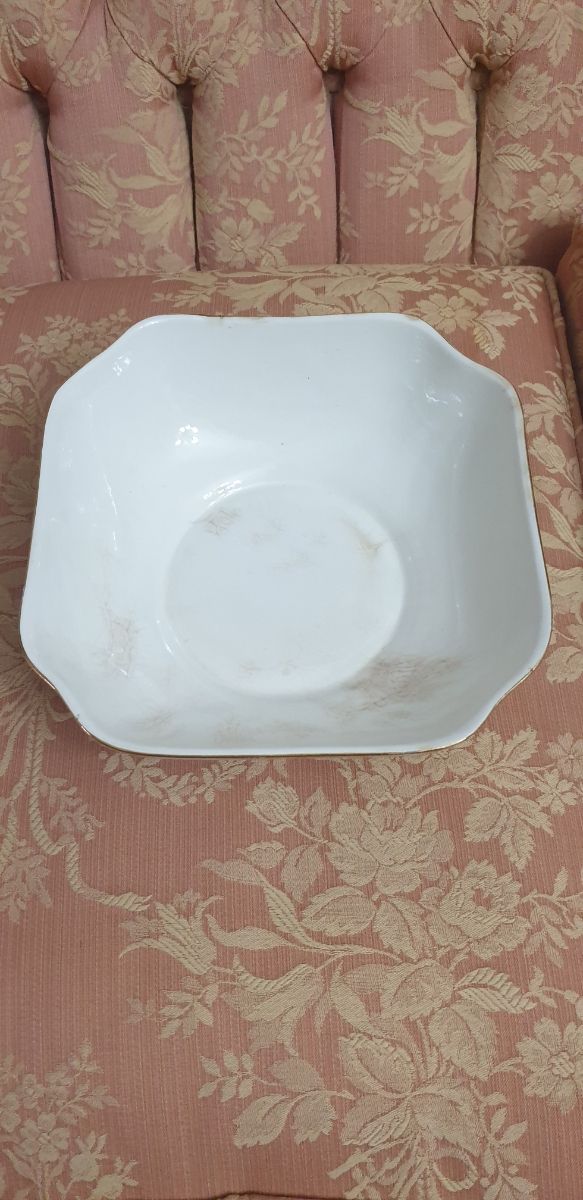 Vajilla La Cartuja de Sevilla Incompleta