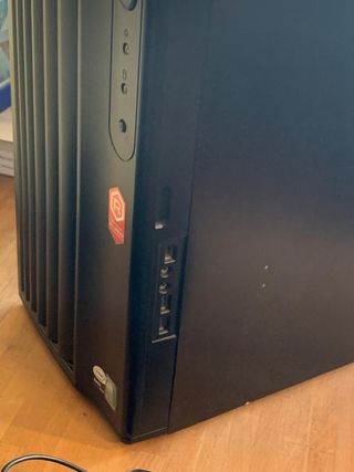 PC Sobremesa Negro