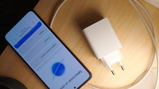 Móvil completo con cargador cable con caja y funda