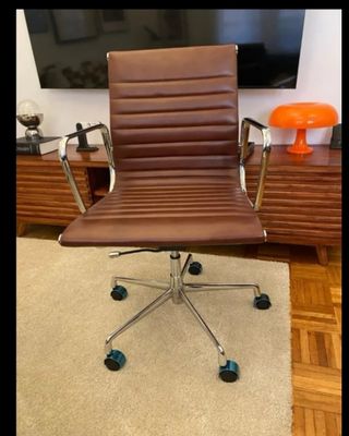 Silla EA117 Vitra aluminium
