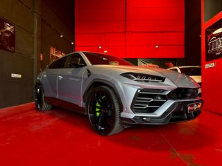 Lamborghini Urus 2020