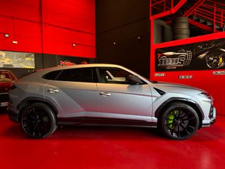 Lamborghini Urus 2020