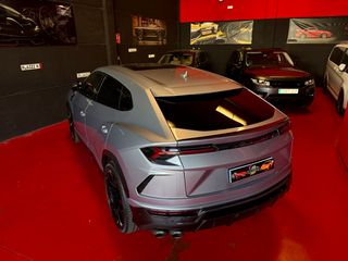 Lamborghini Urus 2020