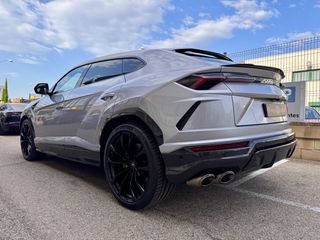 Lamborghini Urus 2020