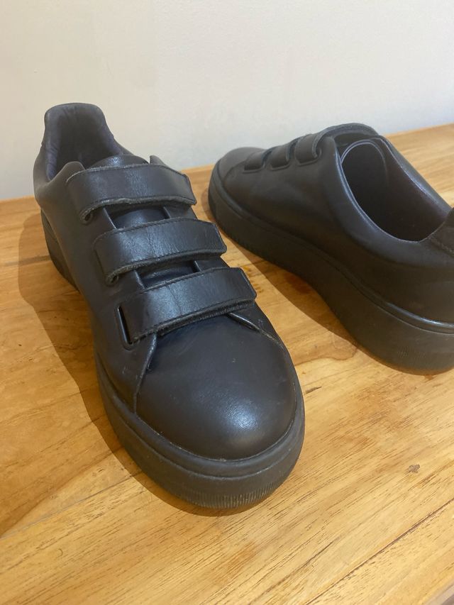 Zapatillas Sandro,Velcro azul marino (muy oscuro).