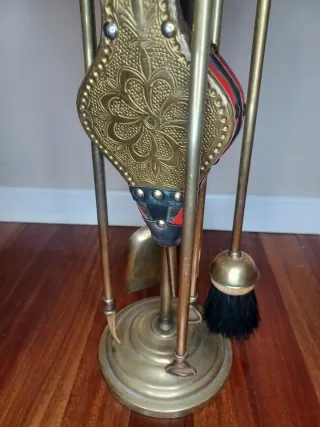 Antiguo Set de chimenea francés en metal dorado