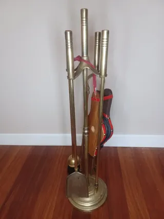 Antiguo Set de chimenea francés en metal dorado