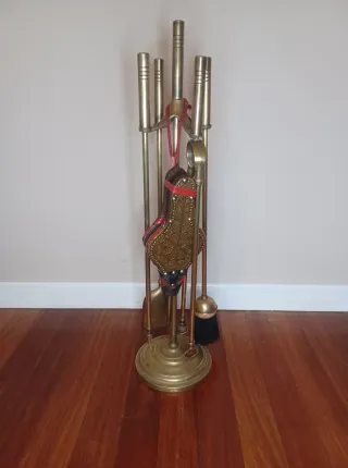 Antiguo Set de chimenea francés en metal dorado