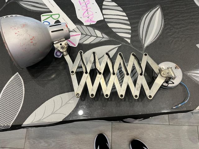 Flexo vintage extensible metal plateado