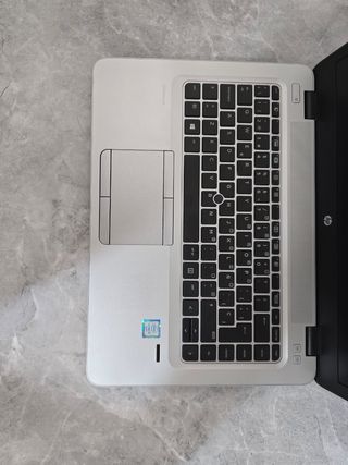 HP Elitebook, i5