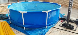 Piscina desmontable azul 2 meses de uso