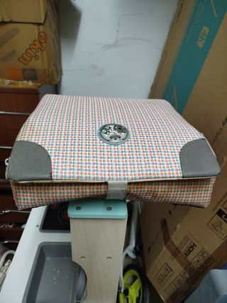 Elevador infantil para silla