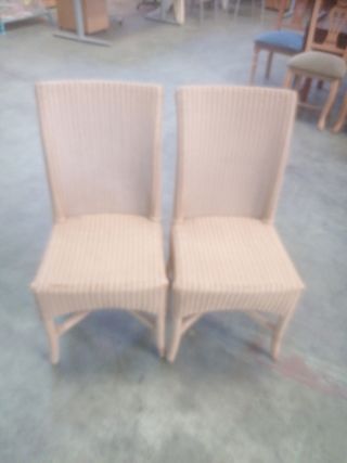 Sillas de mimbre para terraza o jardín