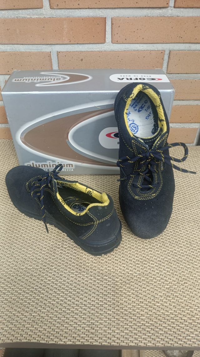 Zapatos de seguridad Cofra Talla 39